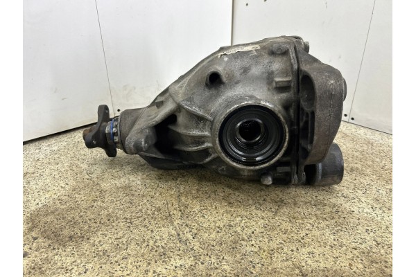REAR DIFFERENTIAL BMW 6 F12 F13 7630828 Part manufacturer BMW OE