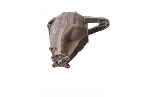 VITO Bus W639 Rear axle differential 2013 A6393501414 A6393503214 Catalog number of the part A6393501414