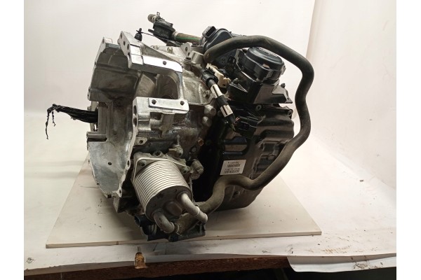 AUTOMATYCZNA SKRZYNIA BIEGOW VOLVO V60 II S60 III 2 0 T8 HYBRYDA Part manufacturer Volvo OE