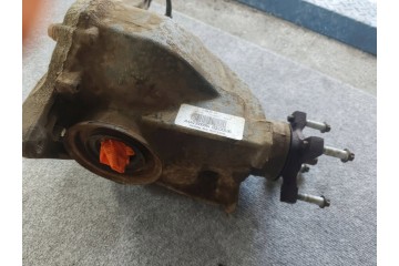 Rear differential Mercedes Benz Vito Viano W447 A4473500914 Part manufacturer Mercedes Benz OE