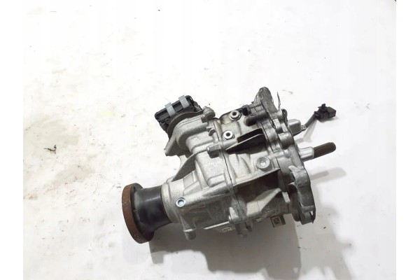 Front reducer MERCEDES BENZ A2902802200 3 0L gasoline 2019