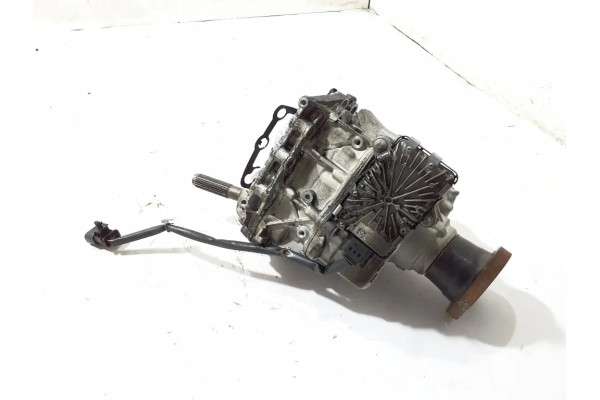 Front reducer MERCEDES BENZ A2902802200 3 0L gasoline 2019 Part manufacturer Mercedes Benz OE