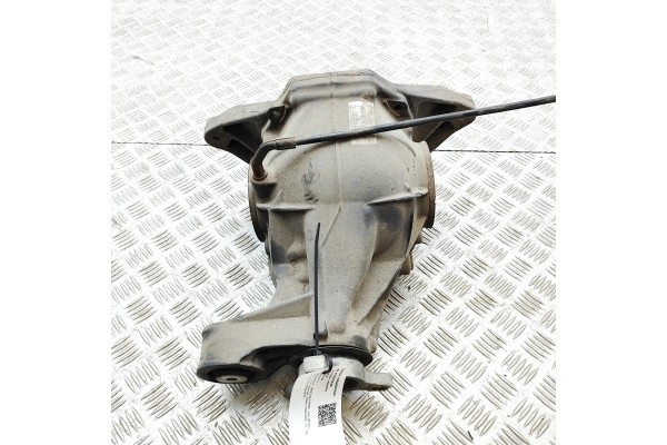 Rear Differential Mercedes GLE W166 A1663502714 Part manufacturer Mercedes Benz OE