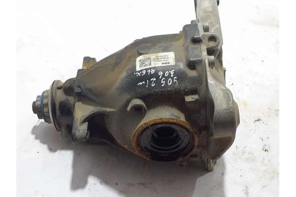 Rear reducer BMW 7618732 3 0L hybrid 2021 Part manufacturer BMW OE