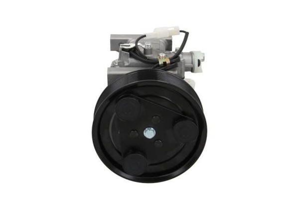 090 145 023 200 MAZDA AIR CONDITIONING COMPRESSOR