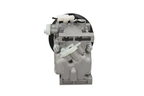 090 145 023 200 MAZDA AIR CONDITIONING COMPRESSOR Catalog number of the part 090 145 023 200