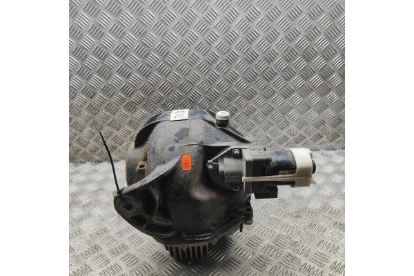 Rear Differential BMW Series 4 G22 G82 8043634 8043633 8091533 8747239 Car type passenger cars
