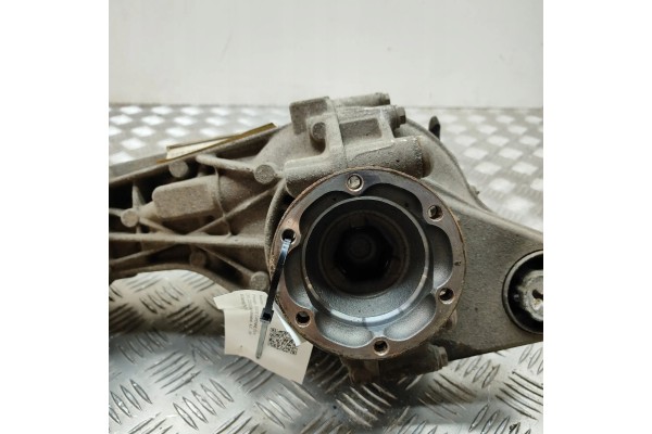 0BM409505Q Front Diferential PORSCHE CAYENNE 92A 2010 Part manufacturer Porsche OE