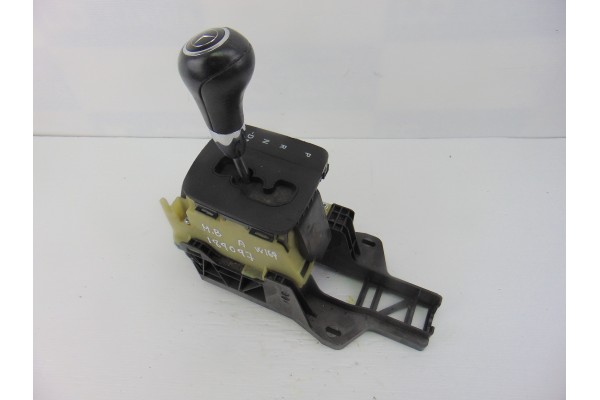 A1693700709  PALANCA CAMBIO MERCEDES-BENZ CLASE A (BM 169) A 200 Turbo (169.034) 2006 A1693700709 189097 MERCEDES-BENZ - 4