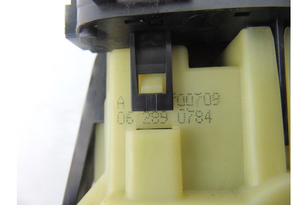 A1693700709  PALANCA CAMBIO MERCEDES-BENZ CLASE A (BM 169) A 200 Turbo (169.034) 2006 A1693700709 189097 MERCEDES-BENZ - 5