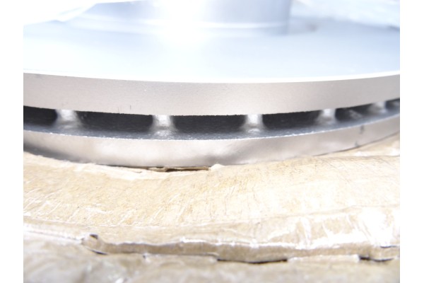 6865713 DISCO FRENO DELANTERO BMW SERIE X1 (F48)