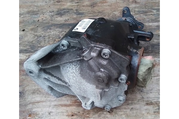 Rear reducer BMW 1 F20 760375904 3 0L gasoline 250kW 2018 Car type passenger cars
