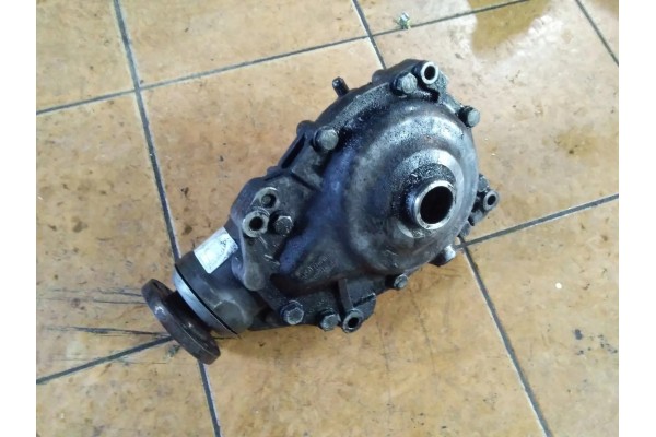 Front reducer BMW 5 E60 7533433 3 0L diesel 170kW 2007