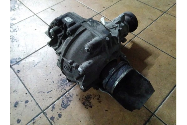 Rear reducer VW PHAETON 3D_ 200100011 5 0L diesel 230kW 2006