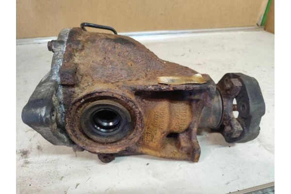 Rear reducer MERCEDES BENZ VITO Van W447 44152933 2 1L diesel 140kW