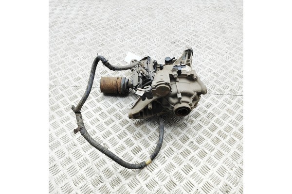 K8D2 4N053 AD Rear Differential LAND ROVER RANGE ROVER EVOQUE L551 2018 Catalog number of the part K8D2 4N053 AD