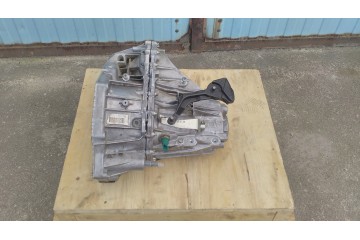 Skrzynia biegow Nissan Qashqai J10 1 6 16V TL4B113 Transmission type manual