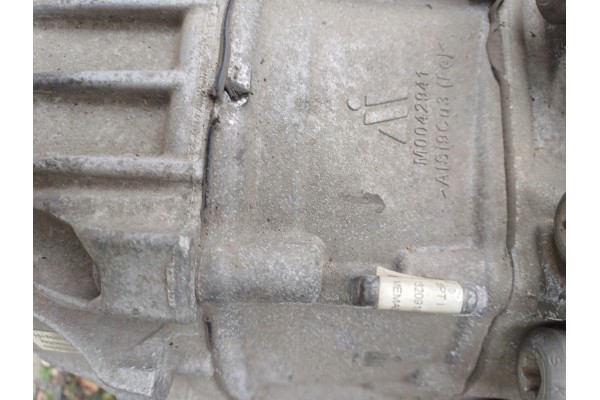 MERCEDES rozdzielcza reduktor A7252800000 MERCEDES A205 C KLASA 19R Catalog number of the part MERCEDES rozdzielcza reduktor A72
