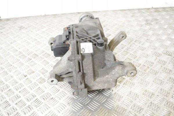 Rear reducer LAND ROVER DISCOVERY SPORT L550 HJ324N053BA 2 0L diesel Catalog number of the part HJ324N053BA