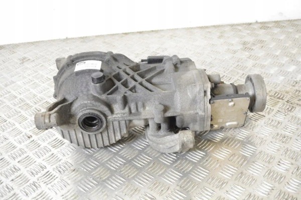 Reductor trasero LAND ROVER DISCOVERY SPORT (L550) HJ324N053BA 2.0L di