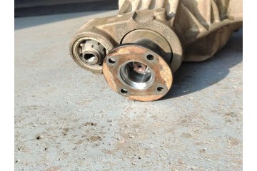 Front reducer NISSAN NP300 NAVARA Pick up D23 385004JR5A 2 3L diesel Catalog number of the part 385004JR5A