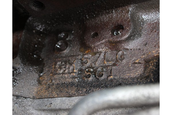 ENGINE GM VOLVO PENTA 5 7L BOX AUTOMATIC 4L60E VORTEC MERCRUISER HYSTER Engine type petrol