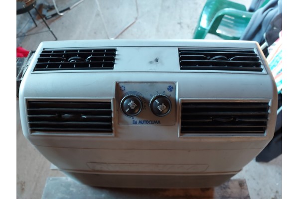 Camper refrigeration unit Universal air conditioning Catalog number of the part 20201542