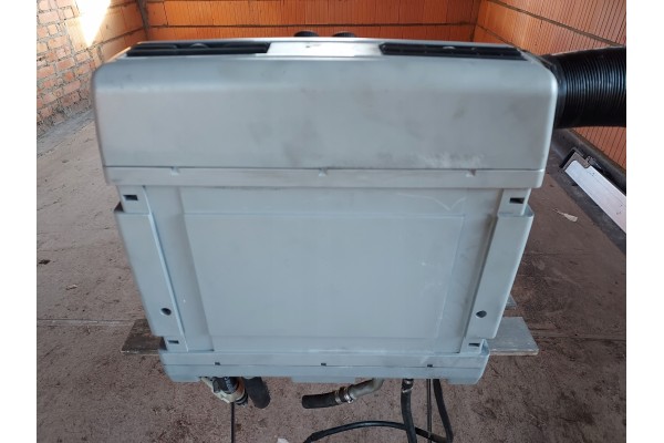 Camper refrigeration unit Universal air conditioning Version European