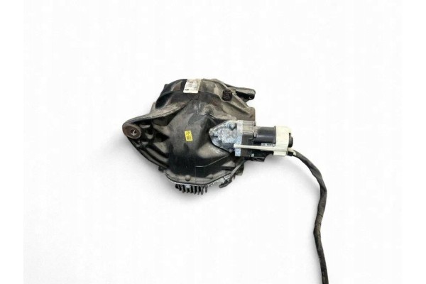 Rear reducer BMW ESA088315 4 4L 2018 Catalog number of substitutes 7856928 1818060501260000