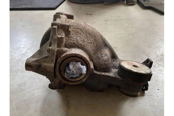 Rear reducer JAGUAR S TYPE X200 GJS40015 2 7L diesel 152kW 2005 Catalog number of the part GJS40015