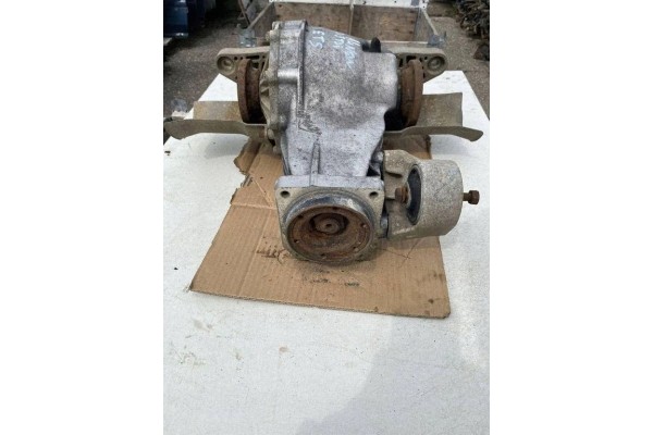 Rear reducer AUDI A4 8E2 B6 8E0599287 2 5L diesel 132kW 2001 Part manufacturer Audi OE