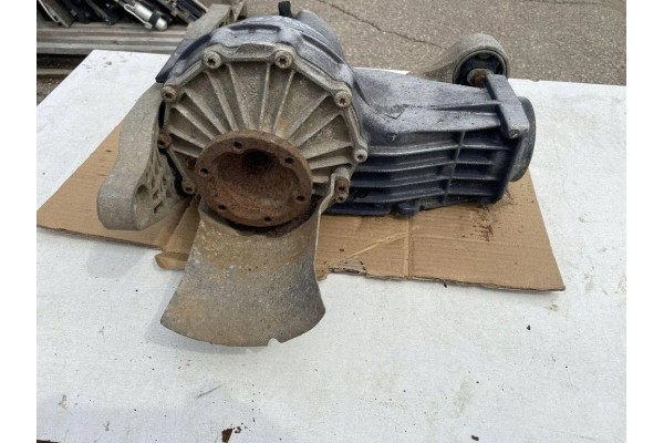 Rear reducer AUDI A4 8E2 B6 8E0599287 2 5L diesel 132kW 2001 Catalog number of the original 8E0599287