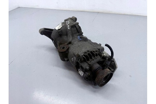 Rear reducer FORD KUGA I 6530110190 2 0L diesel 100kW 2009 Part manufacturer Ford OE