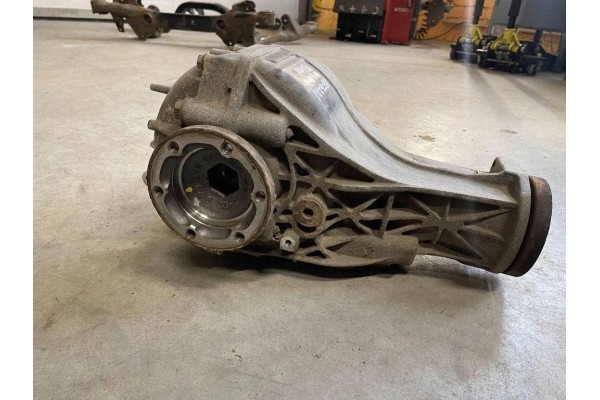 Rear reducer AUDI A6 4F2 C6 2760068 2 7L diesel 132kW 2005 Catalog number of the original 2760068