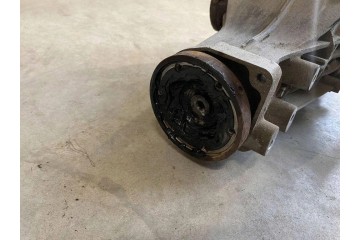 Reductor trasero AUDI A6 (4F2, C6) 2.7L diésel 132kW 2005