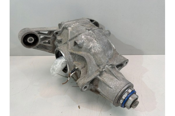 BMW 5 G60 G61 G70 X5 G05 LCI BRIDGE DIFFERENTIAL REAR 8839889 Car type passenger cars