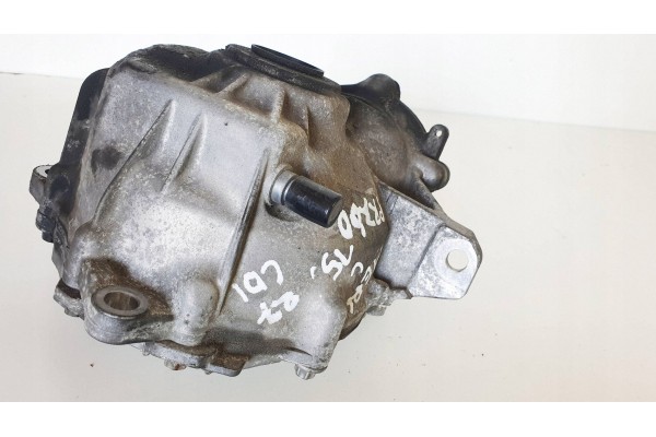 Mercedes C Class W205 C205 15r 2 2 CDI 4Matic Differential reducer Installation side front