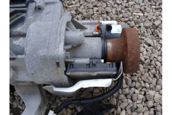 BRIDGE REAR LAND ROVER EVOQUE 2 0 D GJ324N053AB Car type 4x4 SUV