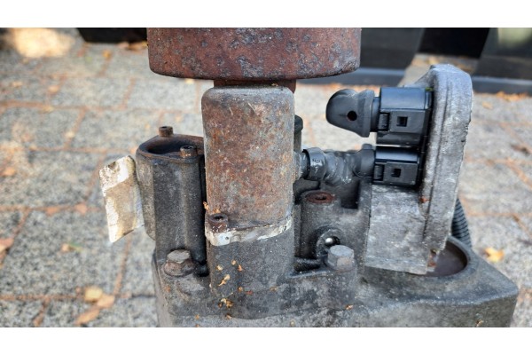 VOLVO XC90 I DIFFERENTIAL BRIDGE REAR DIFFERENTIAL PUMP HALDEX 30651884 SET Car type 4x4 SUV passenger cars