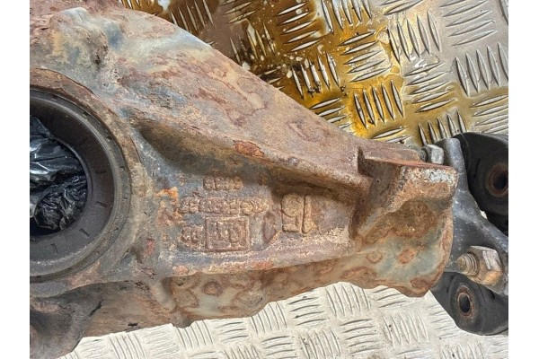 Rear Differential Front Mercedes Benz C W203 6039 Car type passenger cars