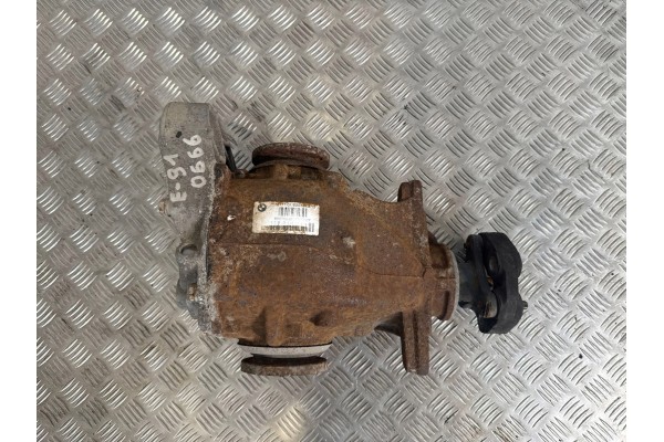 Front differential Center BMW 3 E90 E91 22204068