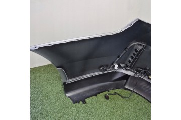 Parachoques delantero BMW G70 LCI