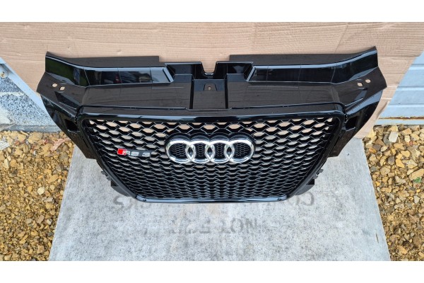 Dummy radiator GRILL Audi RS3 8P LIFT 11 13 OE 8P0853651T ORYG NEW Catalog number of the original 8P0853651T 8P0 853 651 T 8P085