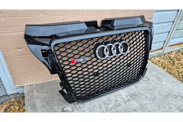 Dummy radiator GRILL Audi RS3 8P LIFT 11 13 OE 8P0853651T ORYG NEW Version European