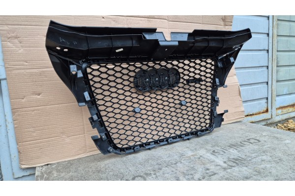 Rejilla Radiador Audi RS3 8P LIFT 2011-2013 OE 8P0853651T Original NUE