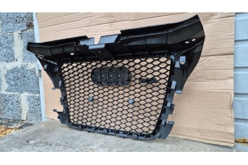 Rejilla Radiador Audi RS3 8P LIFT 2011-2013 OE 8P0853651T Original NUE