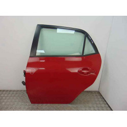 ROJO PUERTA TRASERA IZQUIERDA TOYOTA AURIS (E15)