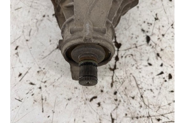 2011 Porsche Cayenne 92A Rear differential 95835001001 Catalog number of the part 95835001001
