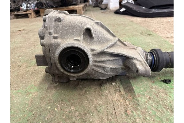 2013 BMW 6 F06 Gran coupe Rear differential 7584444 Installation side multipurpose
