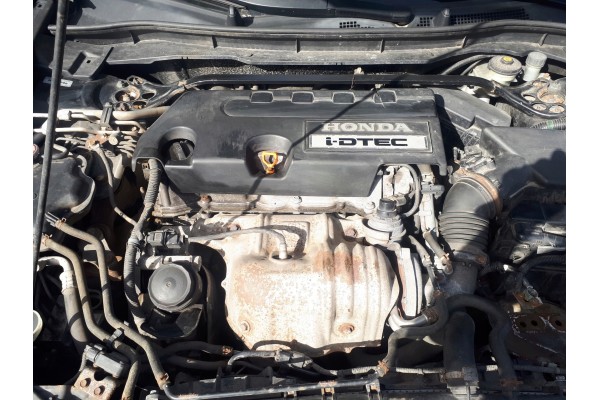 Honda Accord VIII CU 2 2 i DTEC 08 engine complete motor N22B1 in CAR